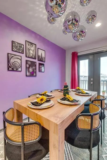 Vibrant Riverfront 2Bd With A Pool Nashville United States
