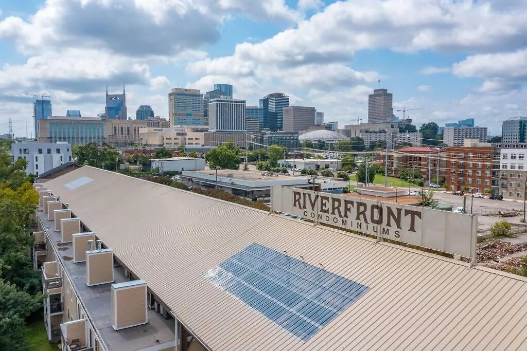 Vibrant Riverfront 2Bd With A Pool Nashville Apartmán